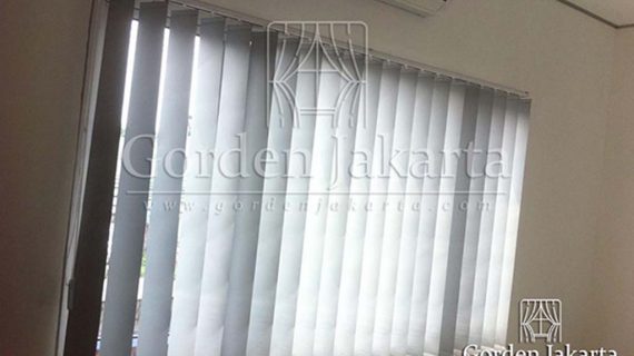 Vertical Blinds Blackout Grey Untuk Klien Di Ciputat
