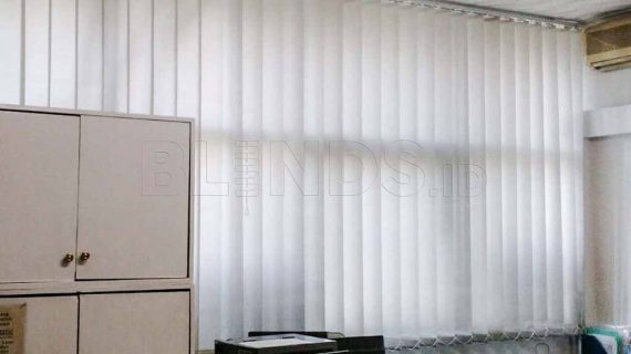 Contoh Vertical Blinds Grey Dimout Di Balai Pustaka Rawamangun